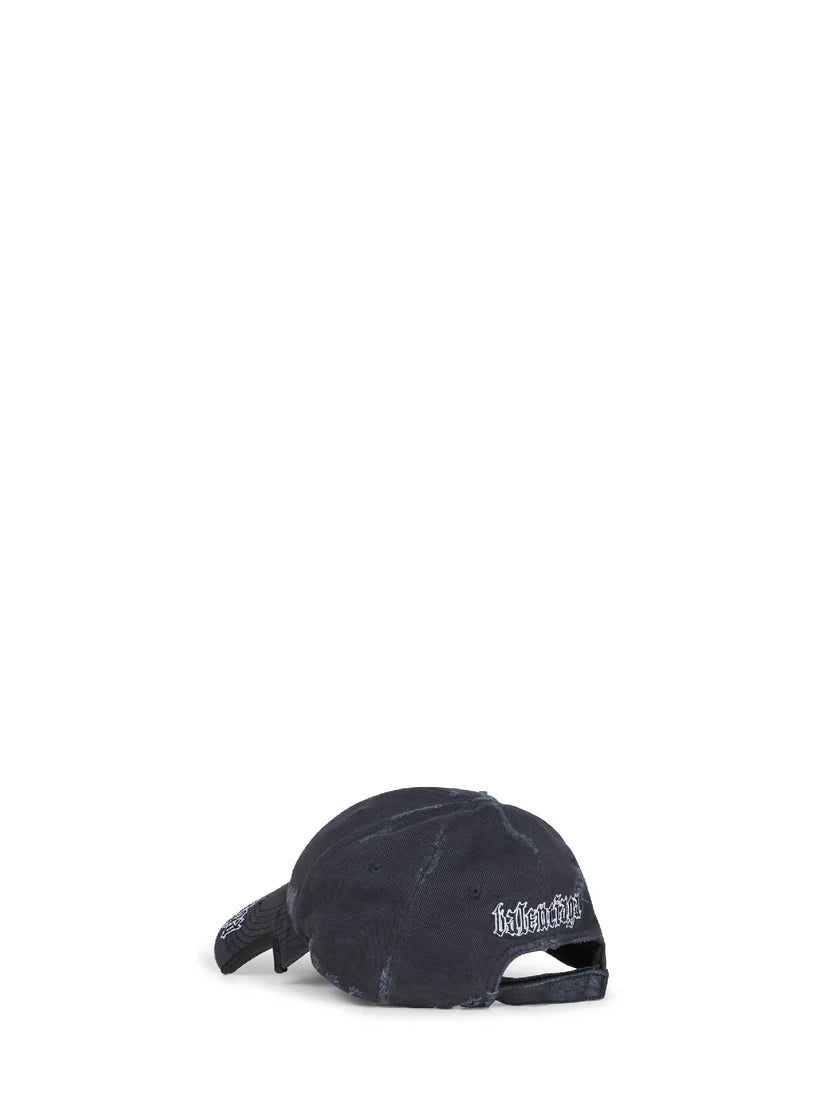 Blackletter Script Cap