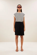 Tobi Stripe Logo Top