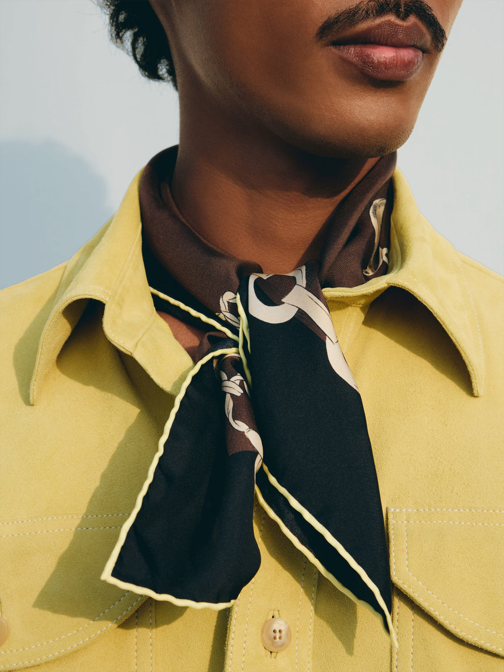 Le Foulard Pampille