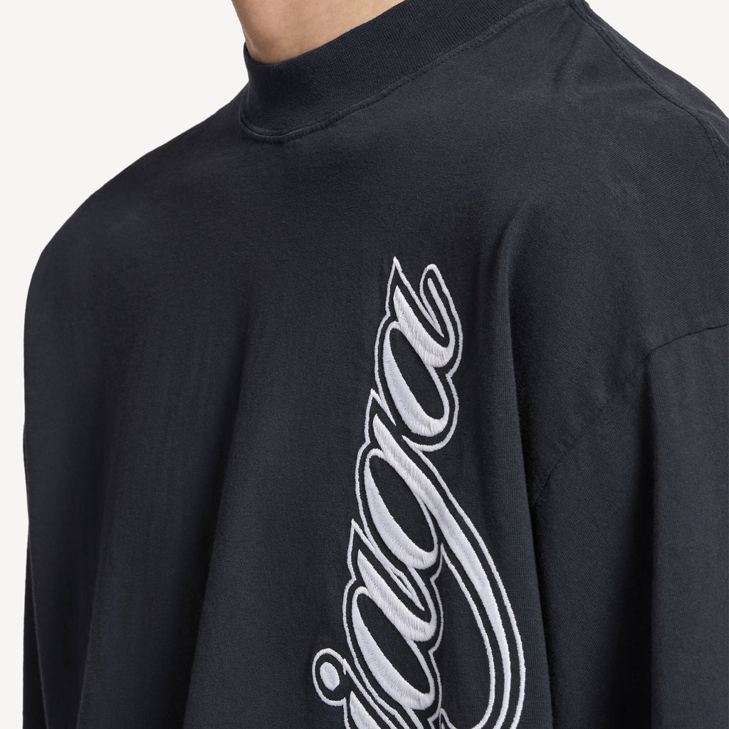 Medium Fit T-Shirt