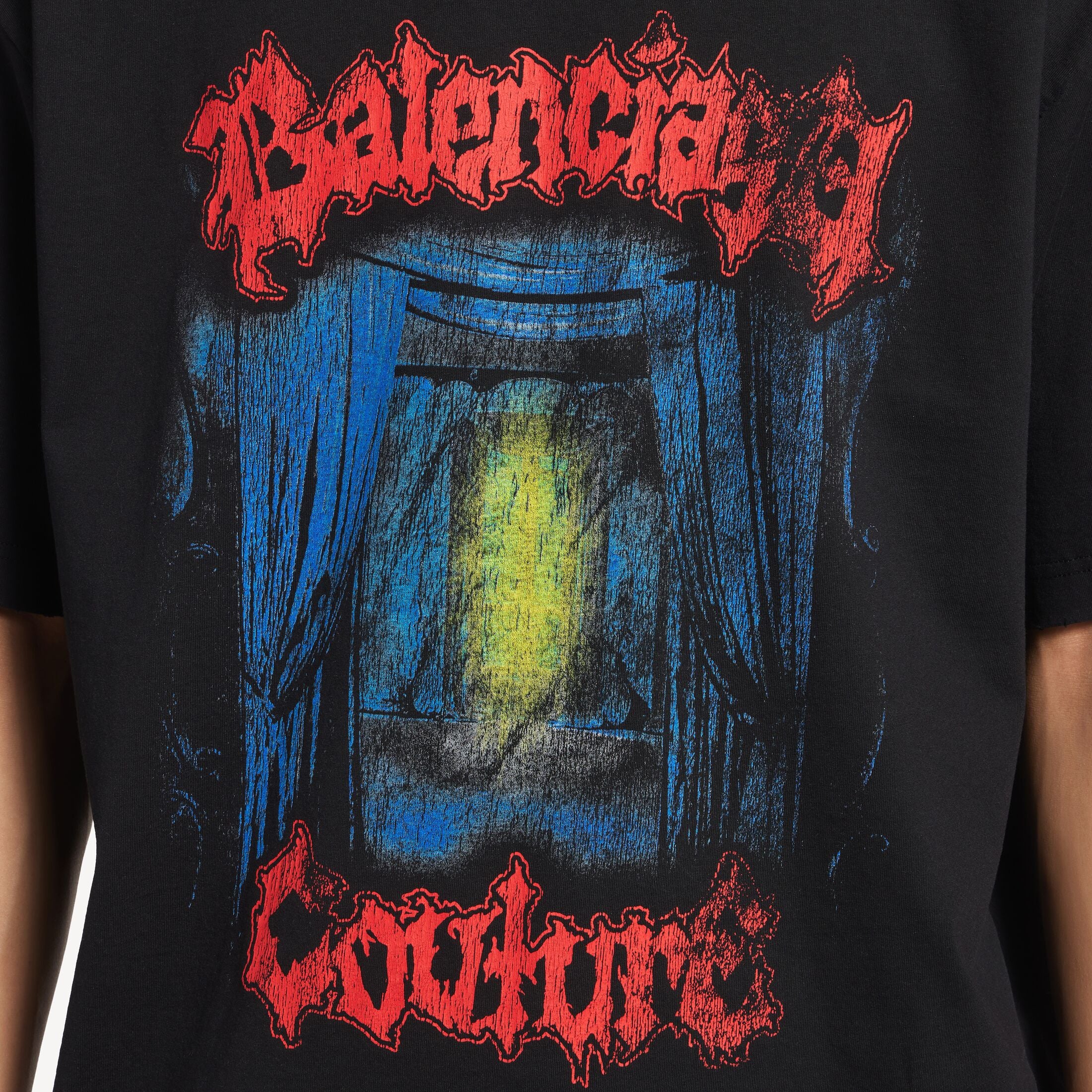 Medium Fit T-Shirt
