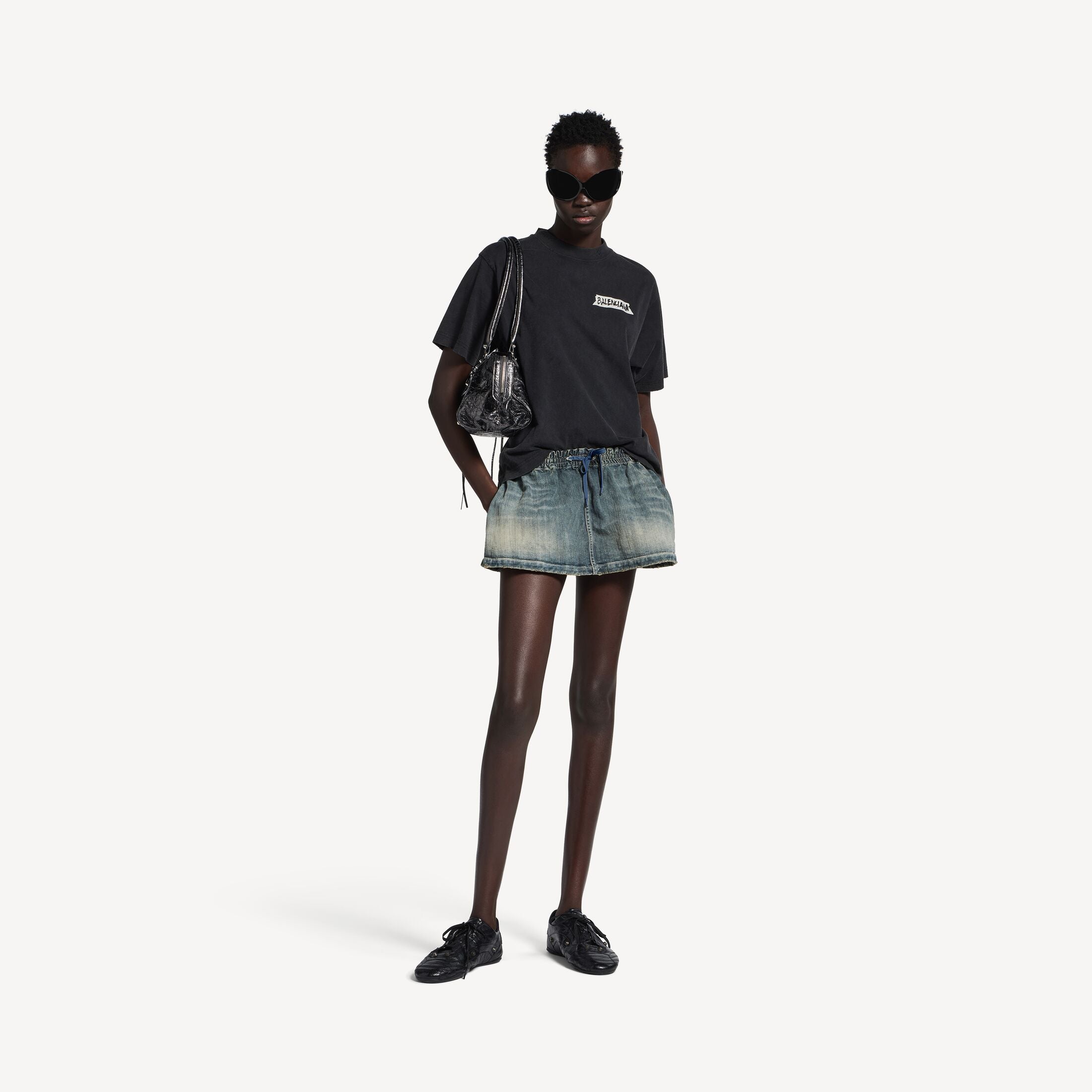 Medium Fit T-Shirt