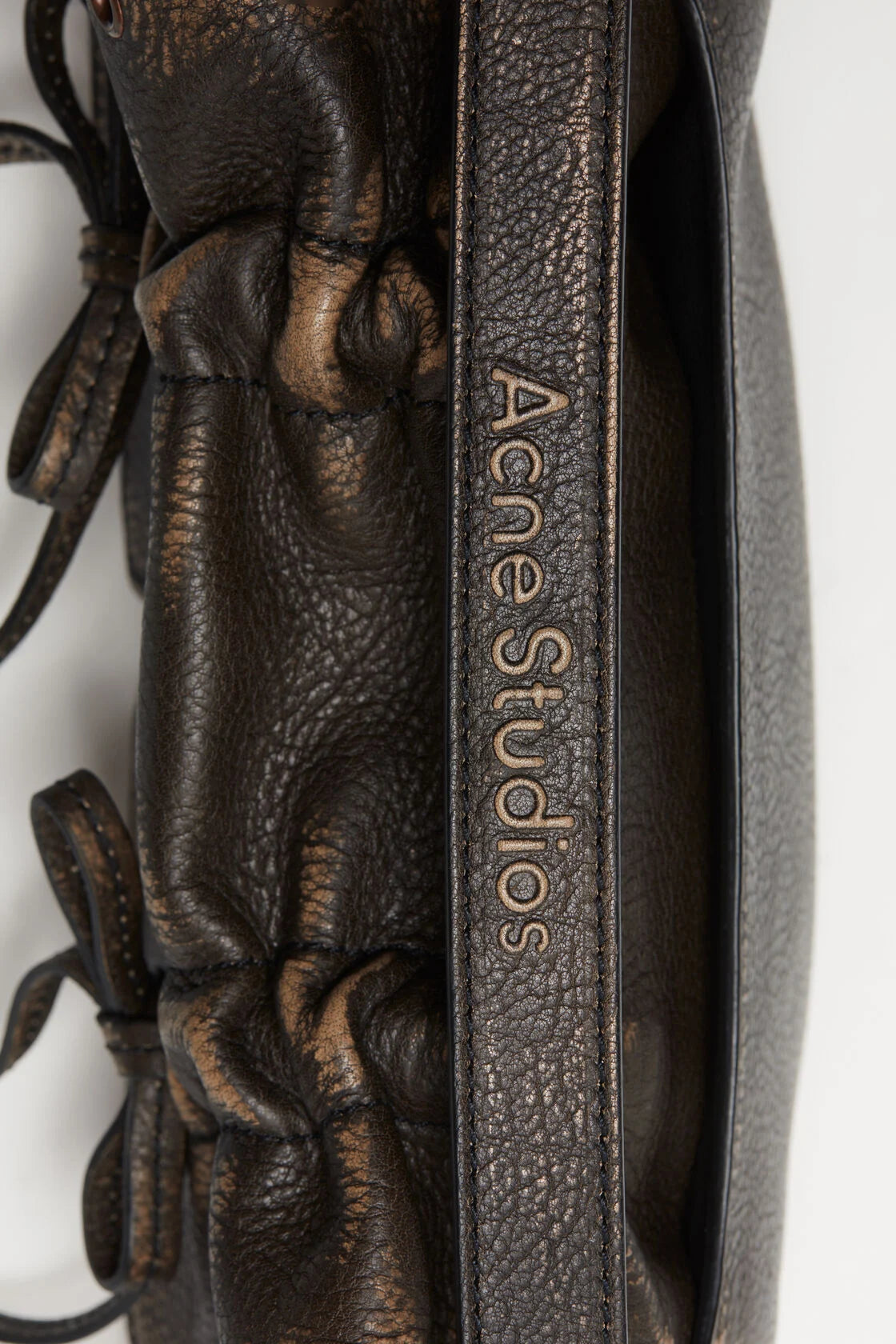 Multipocket Micro Crossbody Vintage