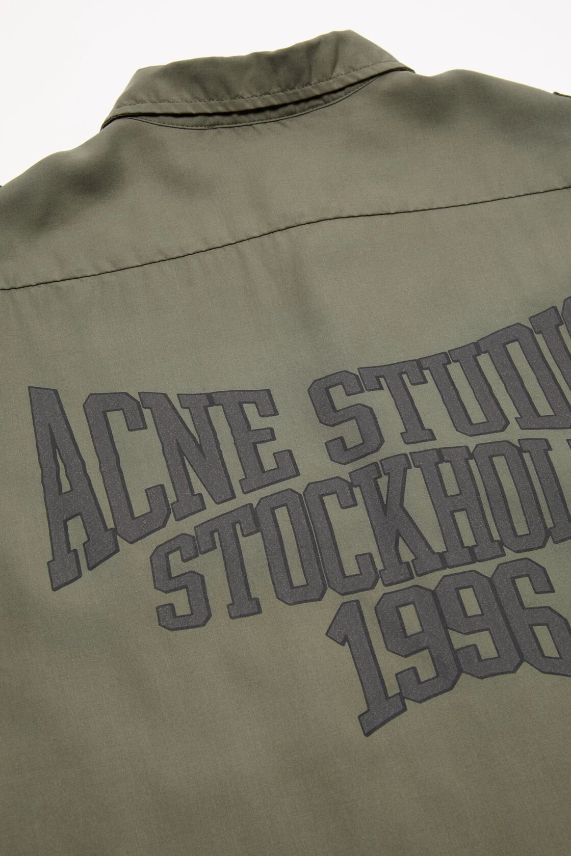 Button-Up Shirt With Logo