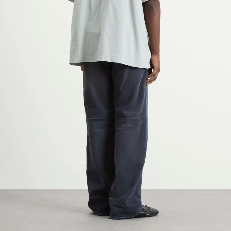 Curved Knee Pants
