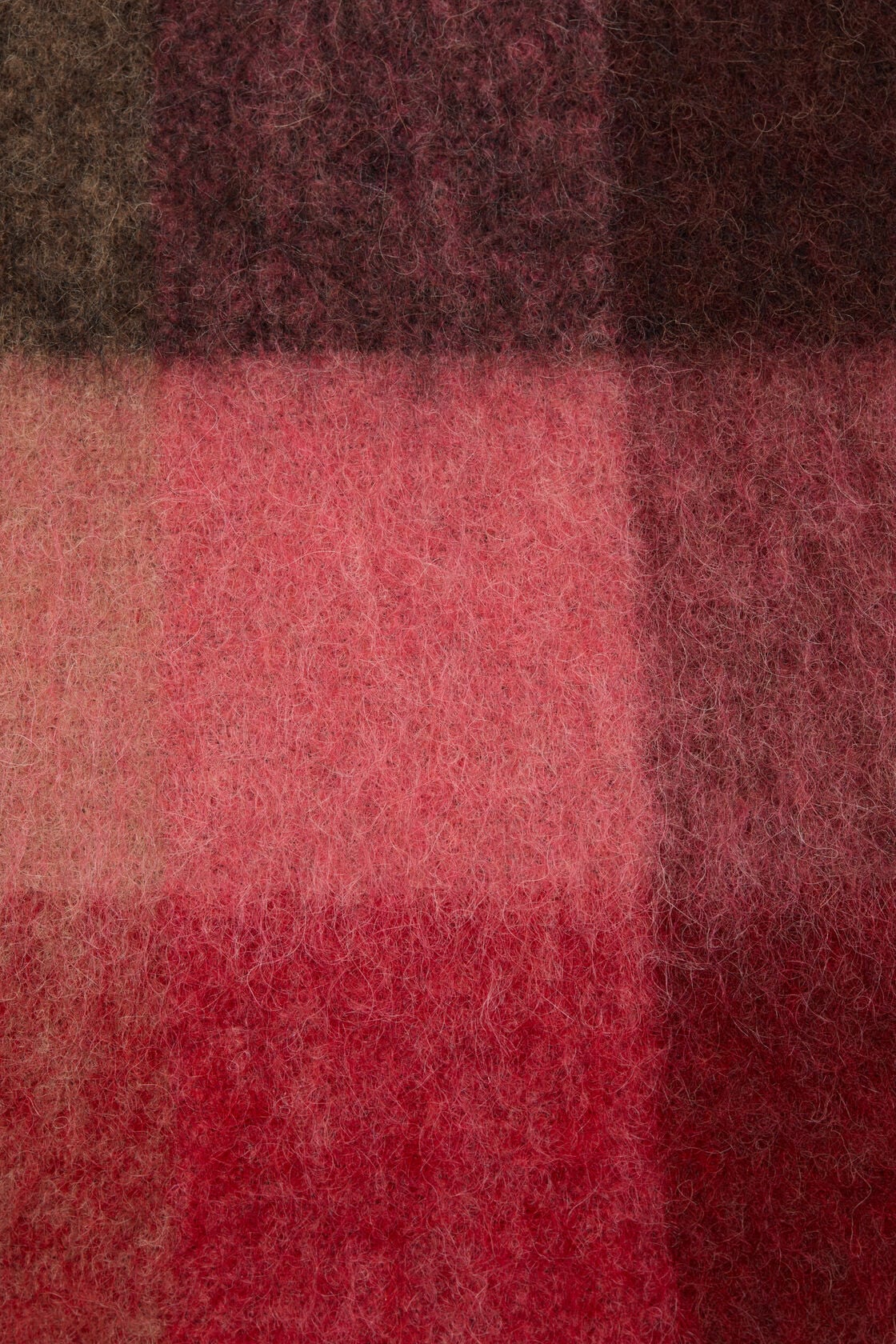 Vally (Red/Pink/Beige)