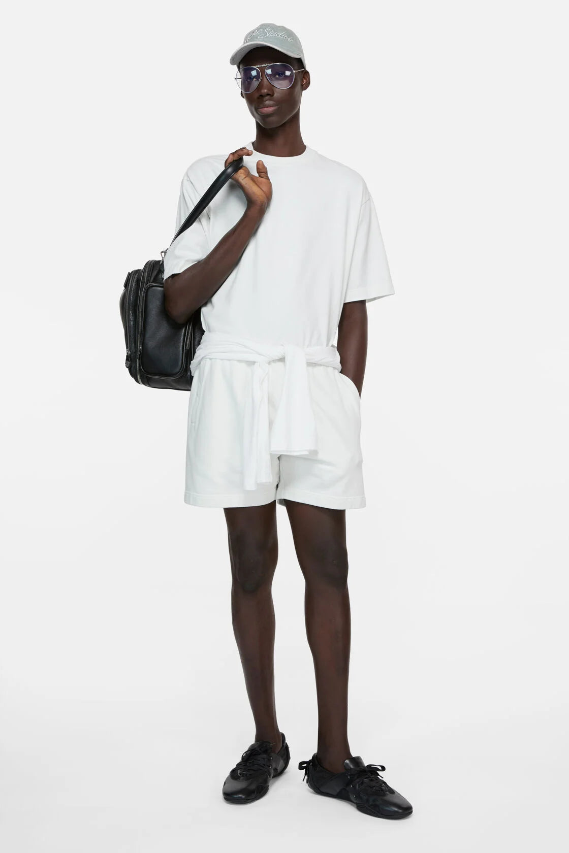 Logo T-Shirt - Relaxed Fit