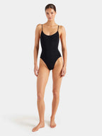 Pamela Swim M