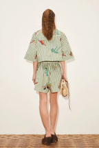 Bisou Embroidered Short