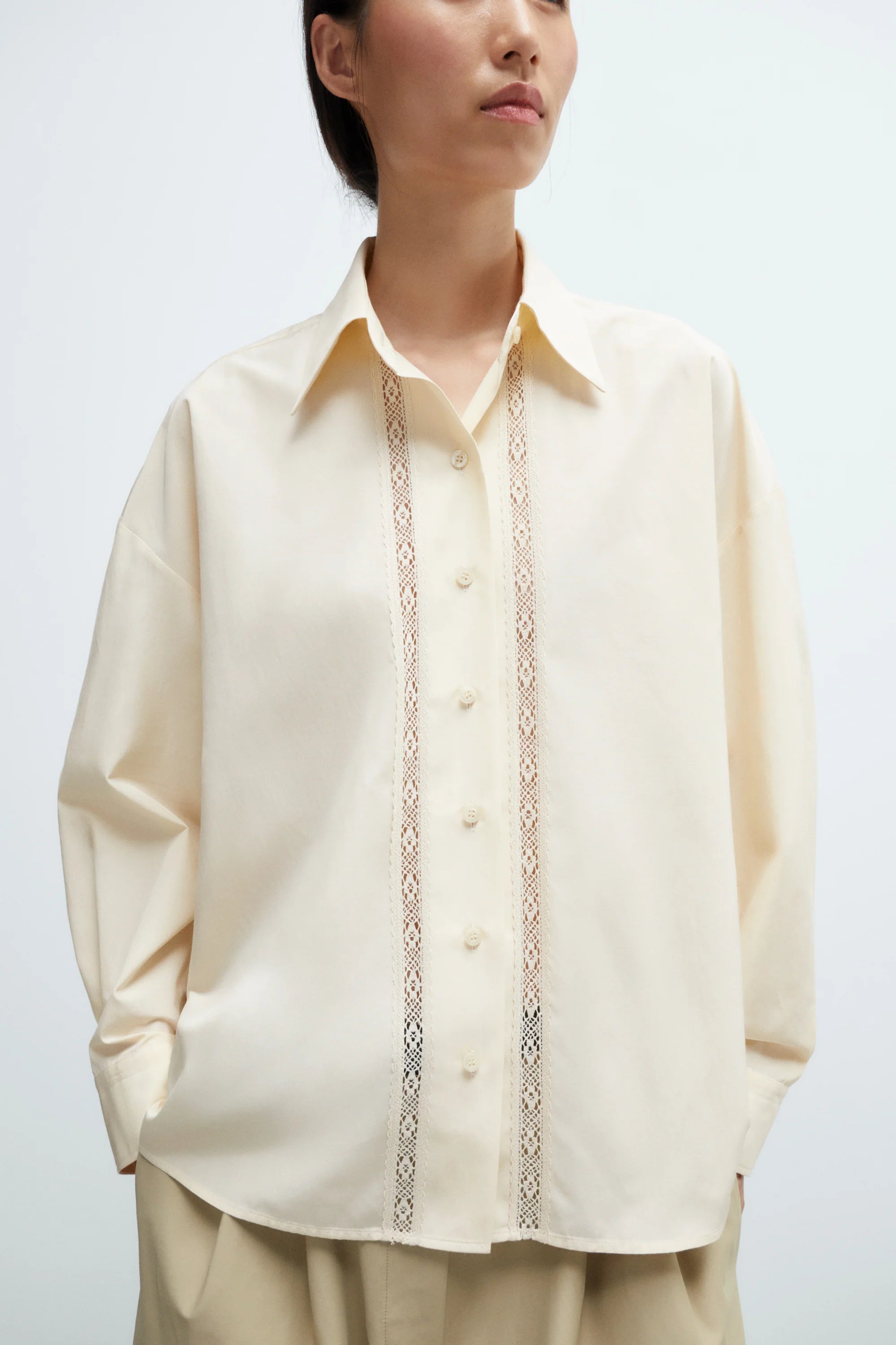 Lace Shirt Cream