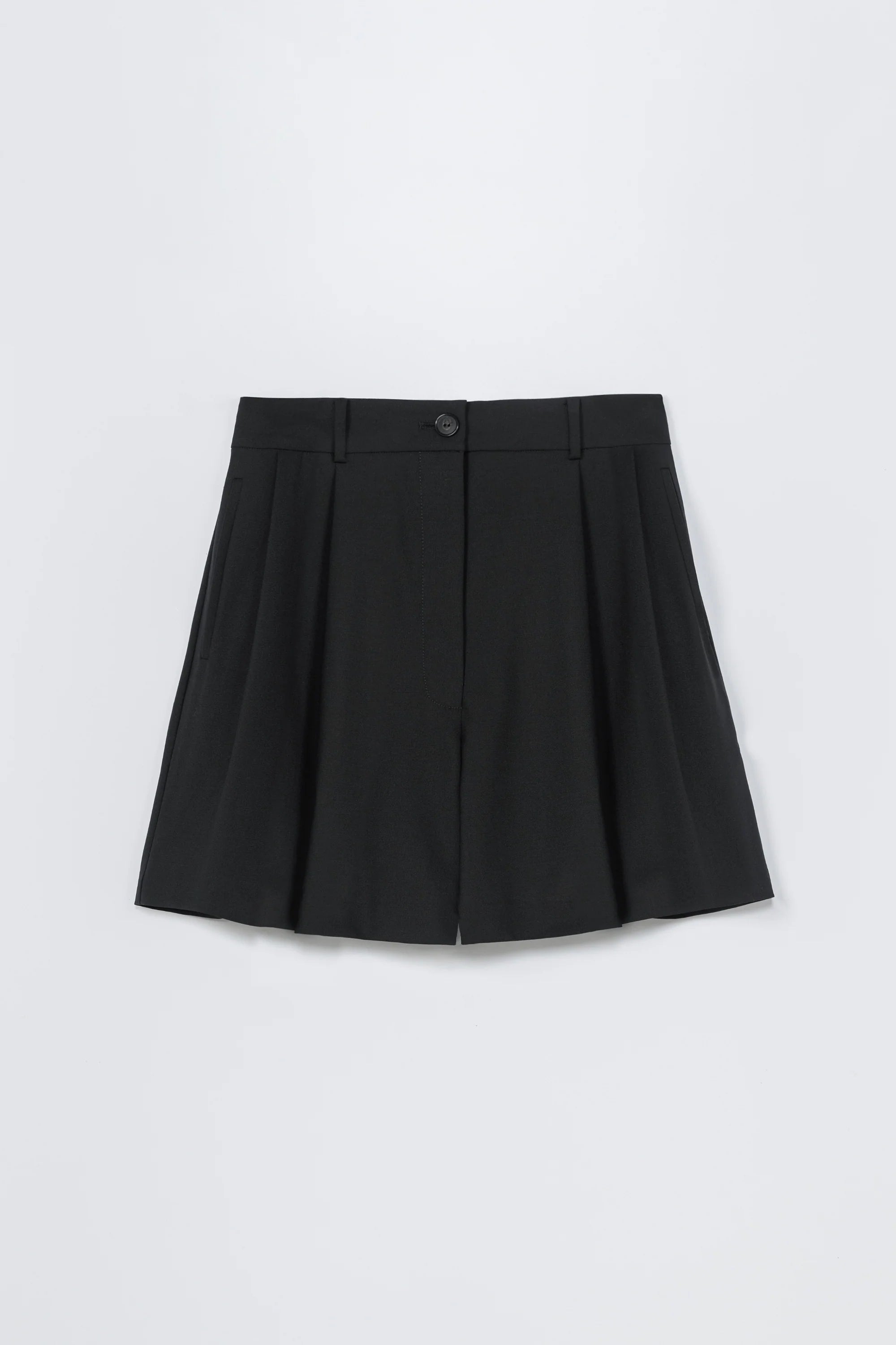 Tailored Bermuda Black